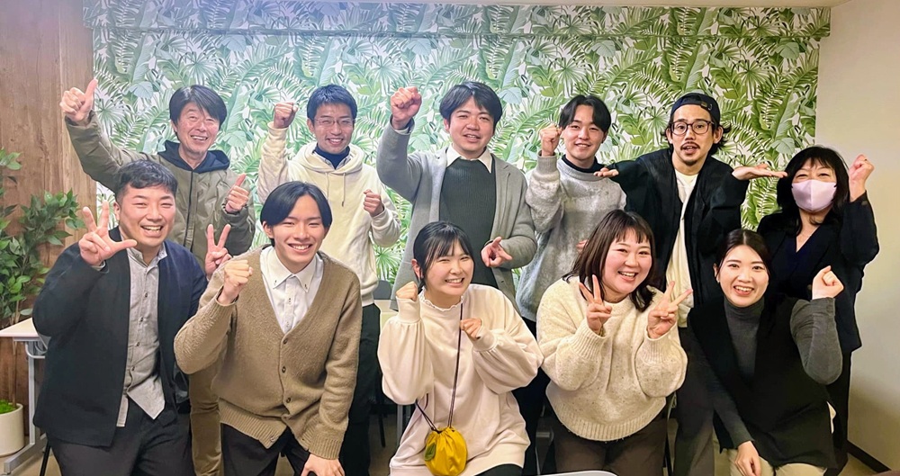 年間を通して山形県・宮城県の現役の地域おこし協力隊の研修会の講師をしている(写真は宮城県仙台市での研修会後の集合写真)