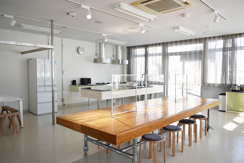 シェアキッチン